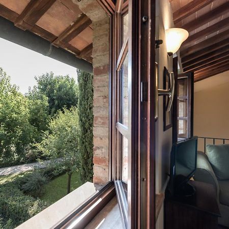 Borgo Al Cerro Aparthotel Casole d'Elsa Exterior photo