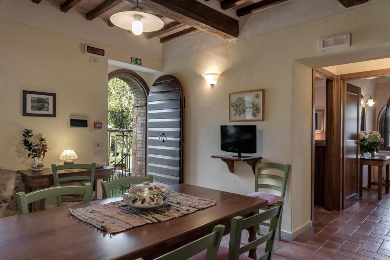 Borgo Al Cerro Aparthotel Casole d'Elsa Exterior photo