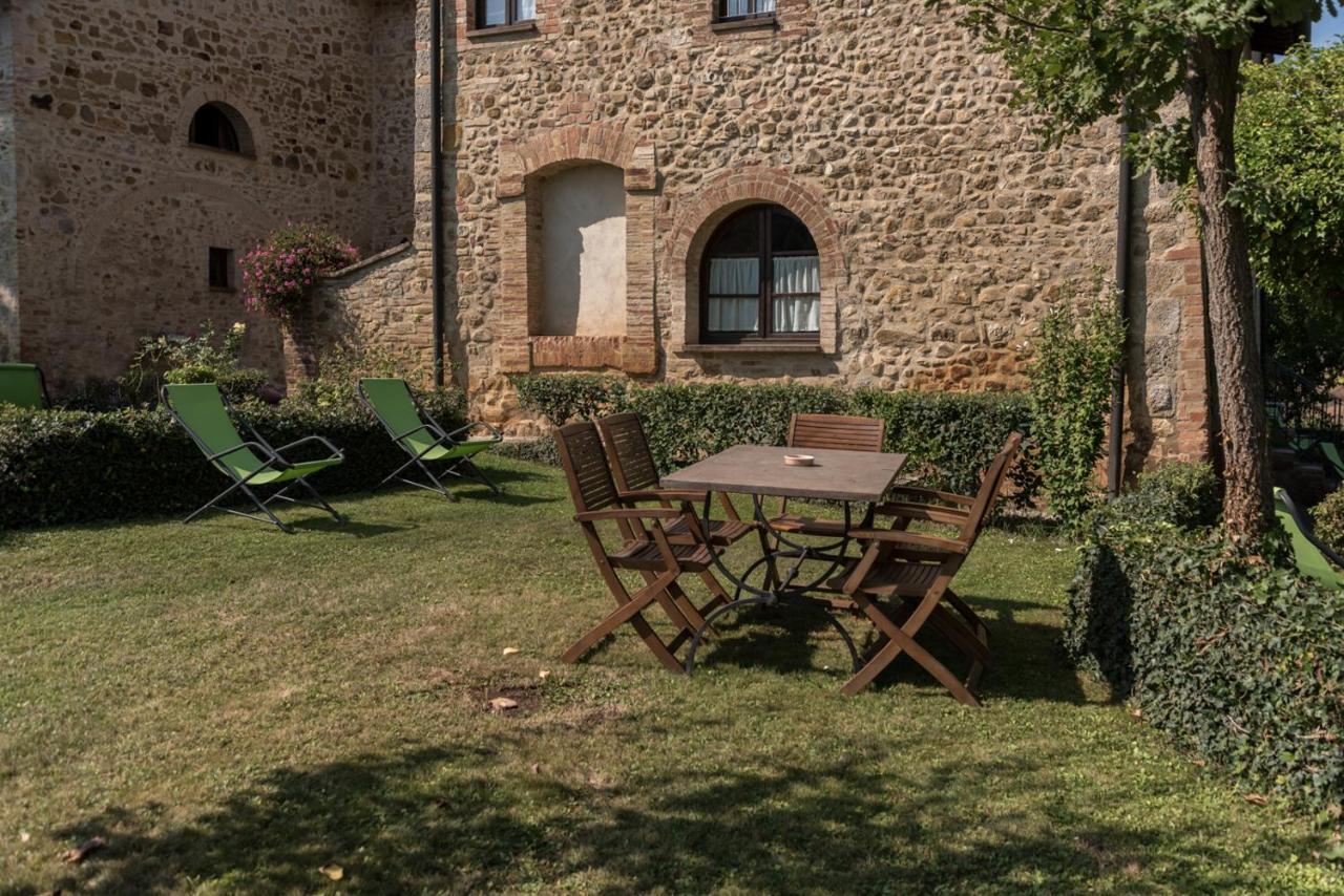Borgo Al Cerro Aparthotel Casole d'Elsa Exterior photo
