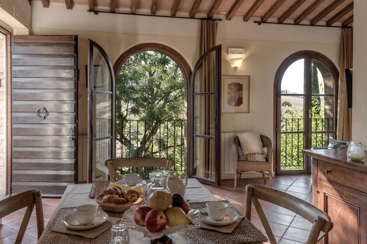 Borgo Al Cerro Aparthotel Casole d'Elsa Exterior photo