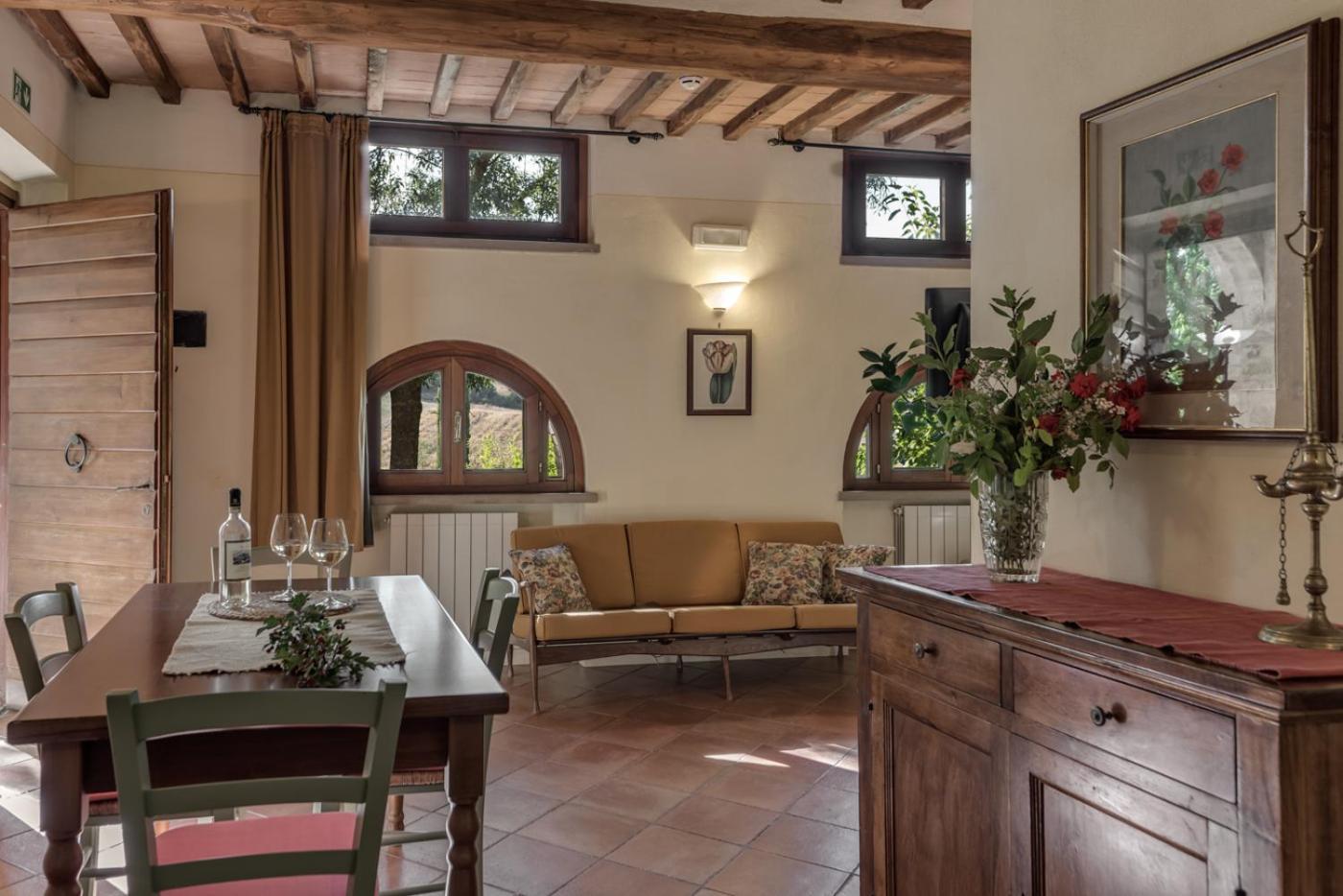 Borgo Al Cerro Aparthotel Casole d'Elsa Exterior photo